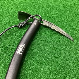 「登山用品のPETZL 」
