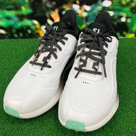 「ゴルフ用品のFoot-Joy 」