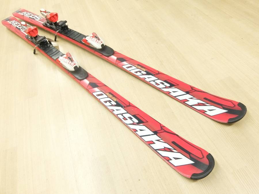 【TFスポーツ】エキスパートまで対応したスキー板！！