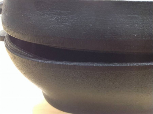 TFスポーツ青葉台店】スノーピークの旧型コロダッチオーバル入荷