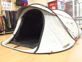 ポップアップテントなのに居住性抜群！Quechua(ケシュア)の