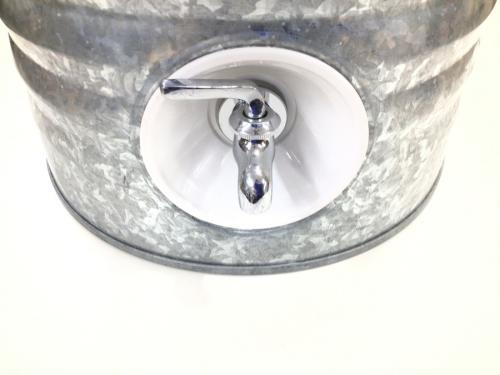 igloo(イグルー)の2ガロンヴィンテージメタルジャグが入荷！[2021.09