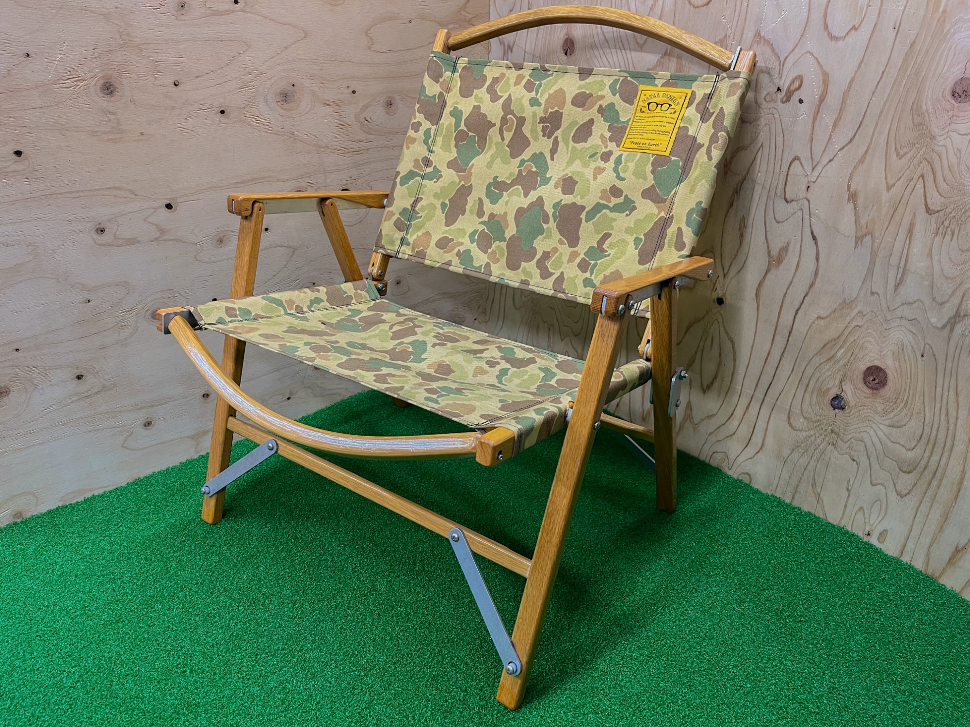 KERMIT CHAIR CAMO / カーミットチェア カモ ネイタルデザイン