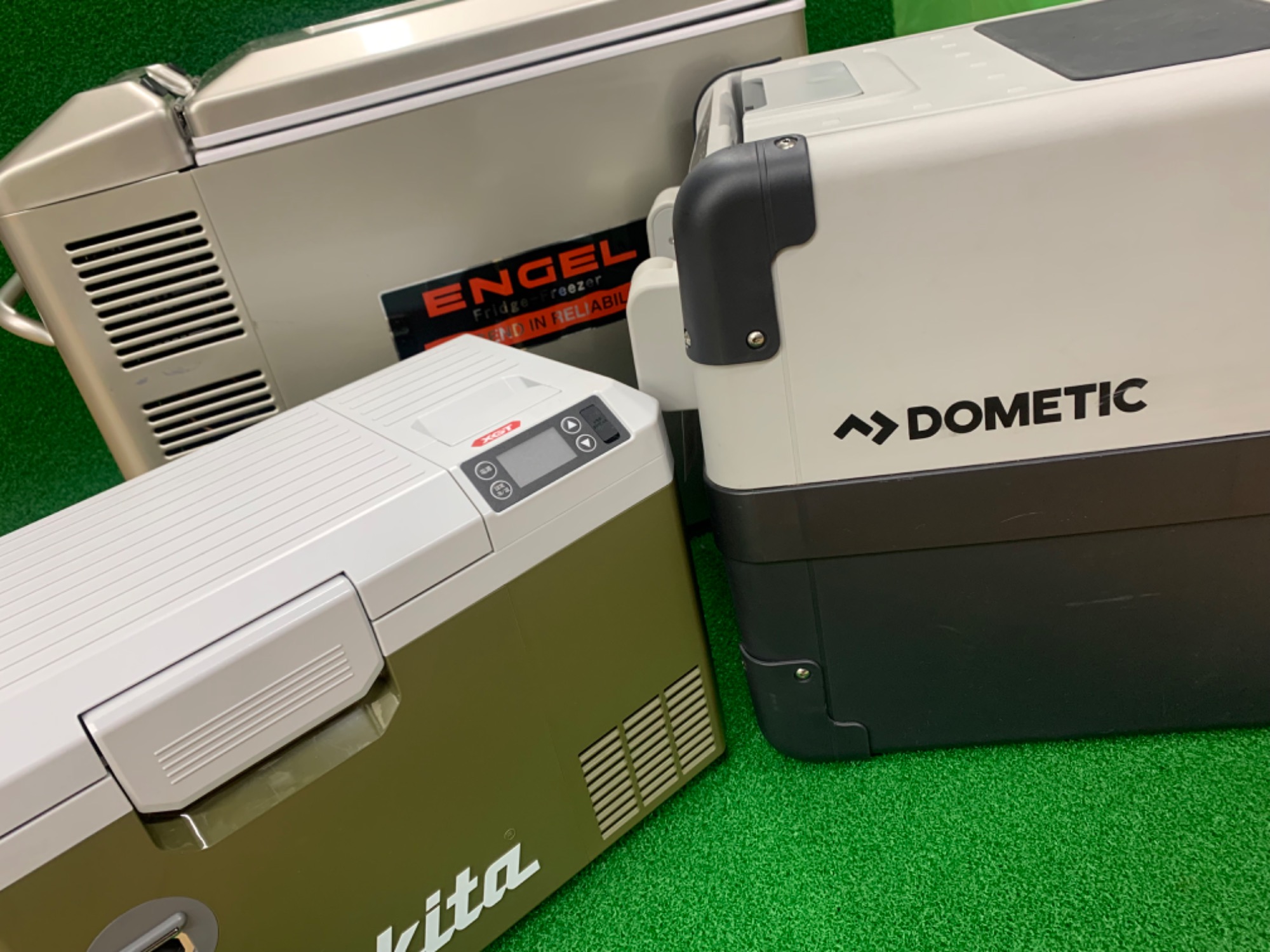 【Dometic】車載冷蔵庫CFX28