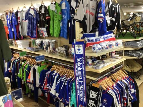 横浜F・マリノスの希少な95-96年カップ戦限定ユニフォーム[2025.04.06