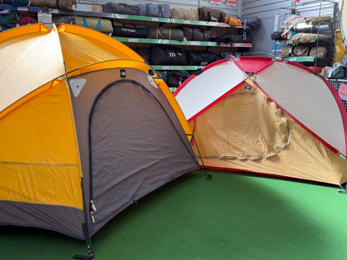 ヴィンテージ幕続々入荷！人気のMOSSやノースフェイスも