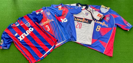 「スポーツ用品のサッカー 」
