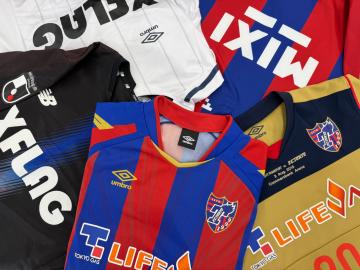 「スポーツ用品のサッカー 」