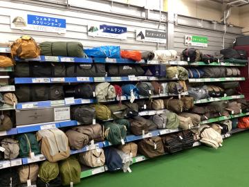 「アウトドア用品のキャンプ用品 」