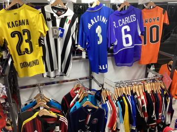 「スポーツ用品のサッカー 」