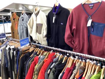 「パタゴニアのアウトドアウェア　府中 」