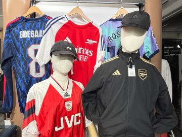 「サッカーのグーナー 」