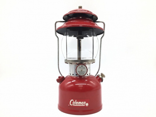 Coleman(コールマン)の王道ヴィンテージランタン「200A」がまたまた