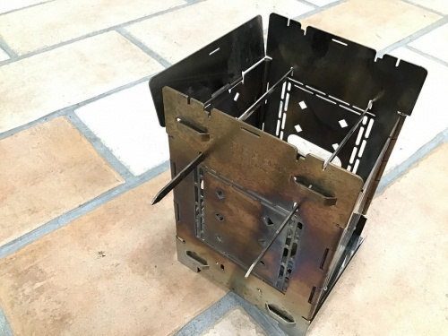 ソロキャンプに最適なFIRE BOX(ファイヤーボックス) G2焚火台[2020.01