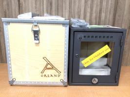 デンマーク発のORLAND(オーランド) ストーブは三面ガラス窓で炎が