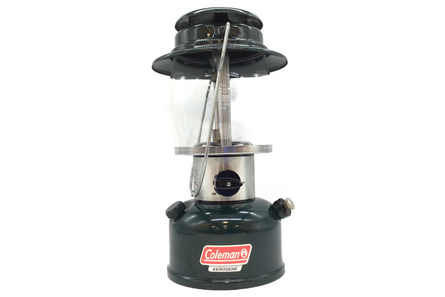 Coleman ケロシンランタン 639C 収納ケース付き 楽天市場】Coleman コールマン ケロシンランタン 灯油 12022-L