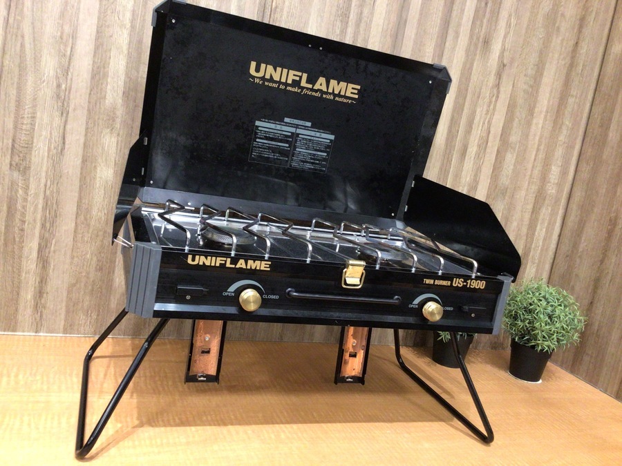 UNIFLAME(ユニフレーム)の定番2バーナーUS-1900の廃盤ブラックカラーをご紹介！