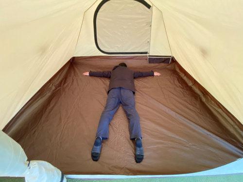 初心者におすすめ！スノピの『エントリーパックTT』はタープも