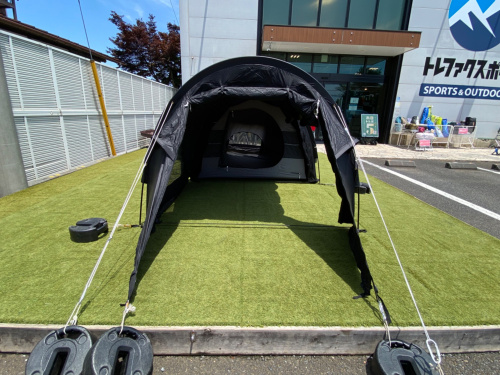 廃盤品につき、入手困難な黒いテント！DODのカマボコテントソロ