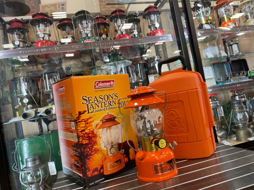 コールマンシーズンズ　SET 元箱・クラムシェルケース付きで入荷！ コールマンシーズンズランタン