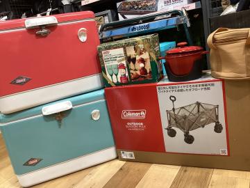 「アウトドア用品のキャンプ用品 」