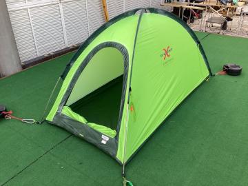 「アウトドア用品　三芳の登山用テント 」