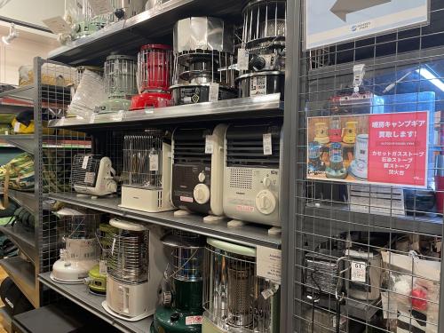 三芳店】石油ストーブ買取強化中！その他アウトドアヒーターや薪