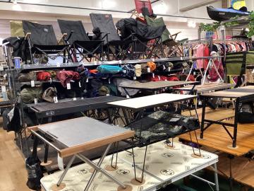 「アウトドア用品のキャンプ用品 」