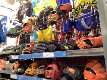 「スポーツ用品の野球　中古　買取 」