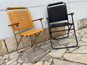 レザーが織りなす重厚感 極上のチェアが2脚同時入荷！！