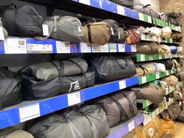 「アウトドア用品のキャンプ用品　三芳 」