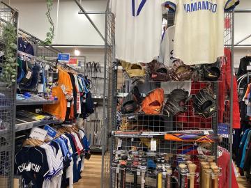 「スポーツ用品の野球　中古　買取 」