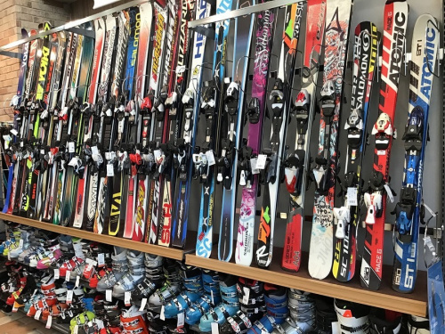 中古スキー スノーボード用品の買取 販売はトレファクスポーツ三芳店へ 19 12 28発行 リサイクルショップ トレファクスポーツ三芳店