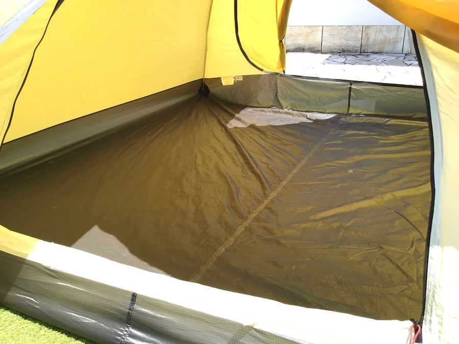 テントの重く嵩張るテントの卒業シリーズ
