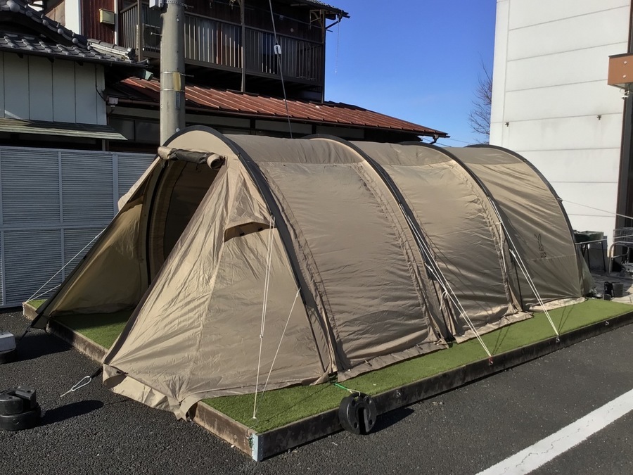 テントのツールームテント