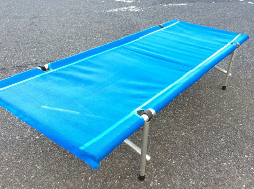 camp timeロールアコット(キャンプ用ベッド) Blue Mesh, Wide Roll-a-Cot® 74