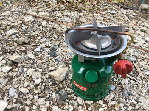 コールマンのアマガエルカラーのコンパクトシングルバーナー再入荷です