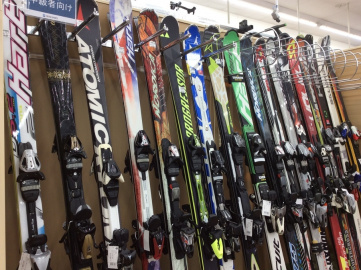 「スポーツ用品のスノーボード 」