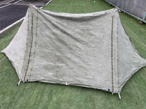美品　ドイツ軍パップテント2枚組専用ポール付き 202105221721447.jpeg