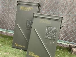 砲弾ケース ミリタリー 装備 弾薬 アモカン .50キャリバー 弾薬ケース M2A1 スチール製 南京錠対応