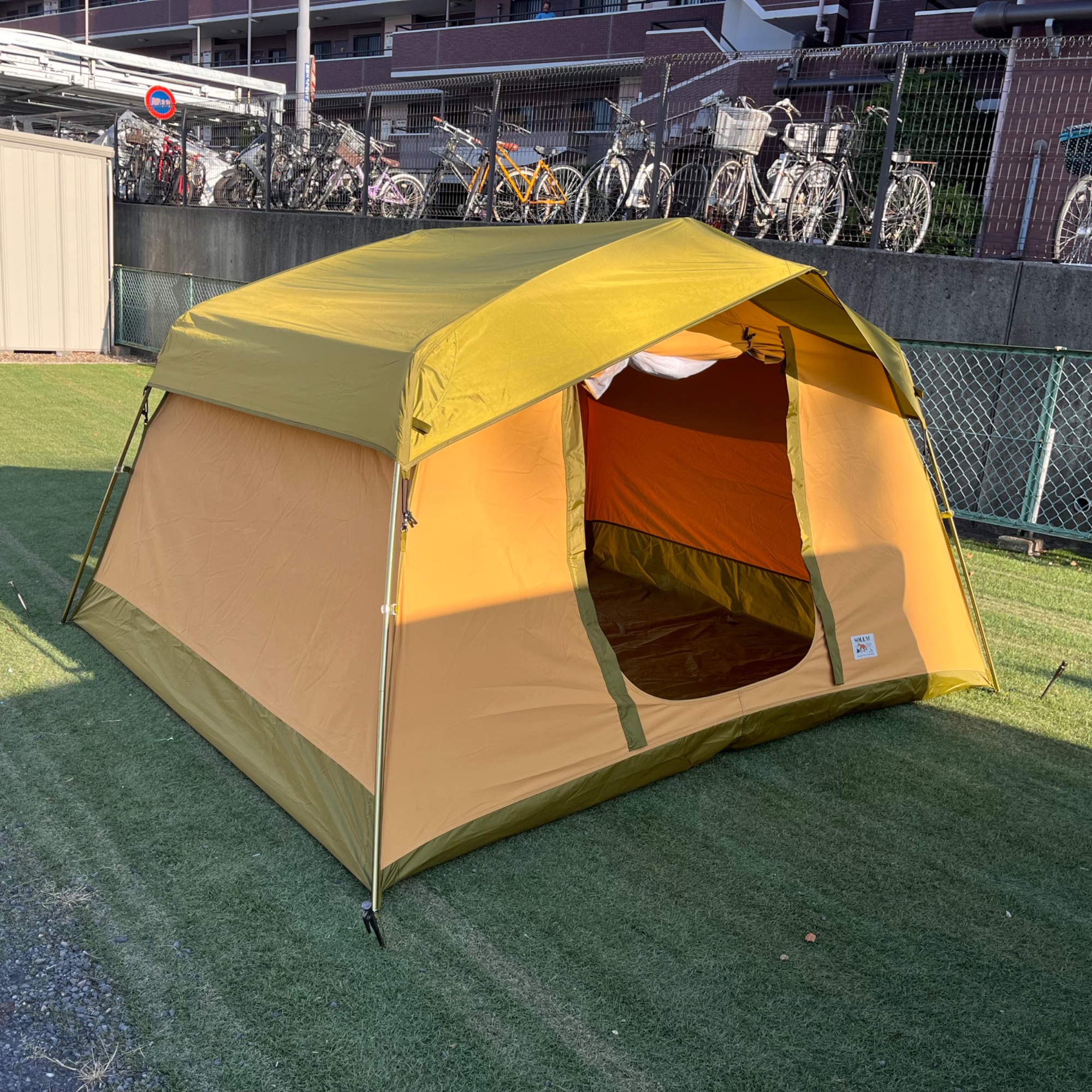 小さなロッジテント‼テンマクデザインのペポライトでソロキャンプ 