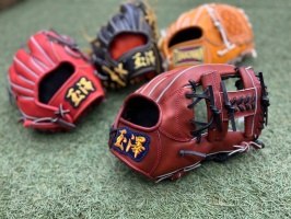 創業100年を超える老舗グローブメーカー「玉澤」グローブ4選[2024.01