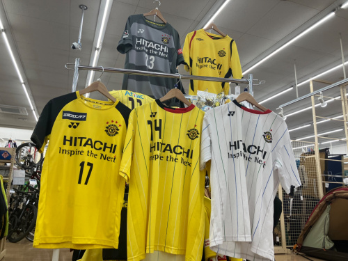 柏好文選手 Jリーグ通算200試合出場記念 限定ユニフォーム Mサイズ 新品 サンフレNEWS | サンフレッチェ広島 | SANFRECCE HIROSHIMA