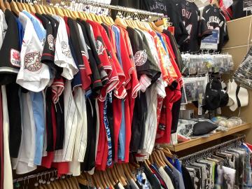 「スポーツ用品の野球 」