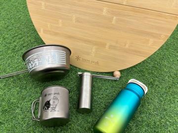 「アウトドア用品のキャンプ用品 」