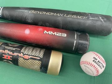 「スポーツ用品の野球 」