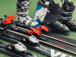 【スキー好き必見！】柏店厳選スキー用品もってきました！