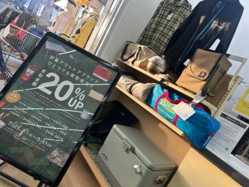 「アウトドア用品のキャンプ用品 」
