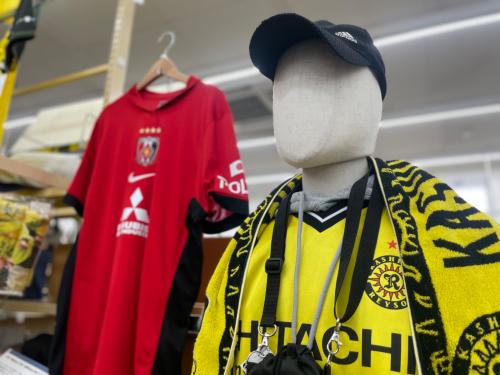 本日は浦和戦！】柏店のレイソル＆レッズのユニフォーム特集！[2026.03