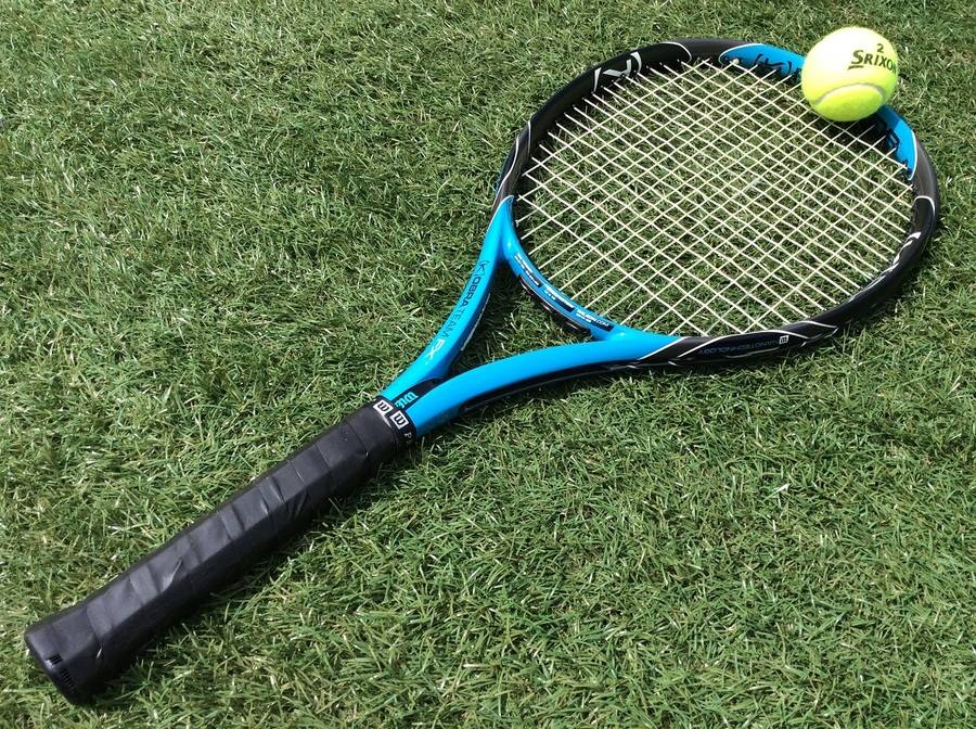 テニスのテニスラケット